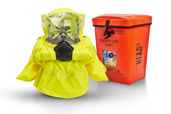 HEAD 15 + CASE 1920 x 1280px